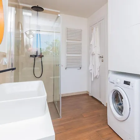 Szary & By Grand Lägenhet Sopot